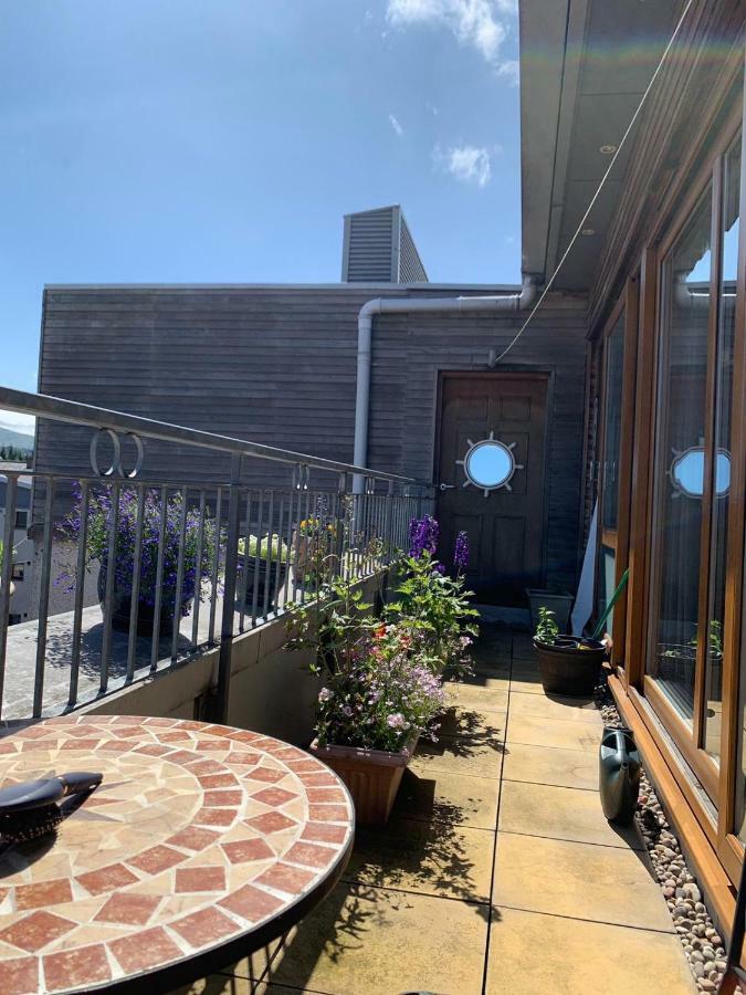 5 Bedroom Penthouse * Edinburgh